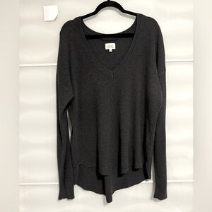 Wilfred aritzia sweater charcoal grey silk cotton cashmere size L deep v neck